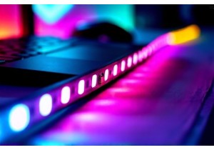 LIFX Z LED Strip Sync Accuracy with Music and Gaming Effects