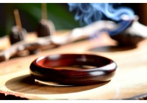 Aromatic Qualities of Zitan Rosewood Bracelets
