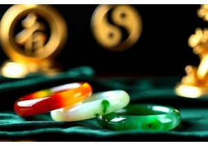 Jade Bangle Colors and Their Meanings