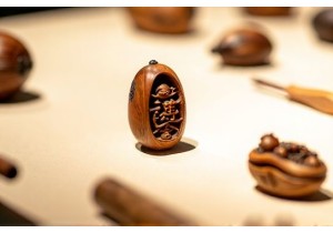 The Art of Walnut Carving in Chinese Tradition