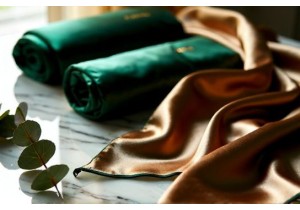 Artisan Crafted Silk Gifts Perfect for Elegant Occasions