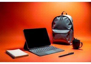 Lightweight Tablets for Everyday Carry and Work