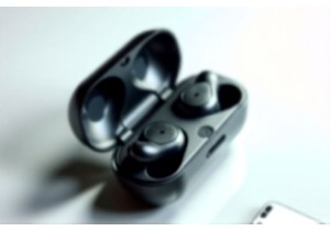 Bluetooth 53 Wireless Earbuds with Stable Connection