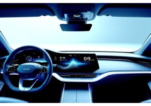 Huawei HarmonyOS in Smart Automotive Infotainment