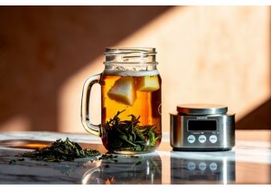 Cold Brew Tea Techniques Using Loose Leaf Green and Oolong Teas