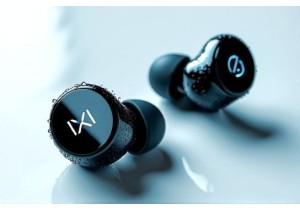 Waterproof Wireless Earbuds IPX7 Rated for Swimming Sweating and Rain