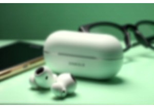 Best Wireless Earbuds for Seniors Large Buttons Simple Pairing and Loud Volume