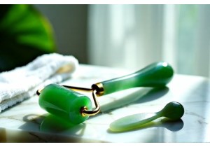 Lifestyle Products China Jade Roller Sets and Traditional Beauty Tools