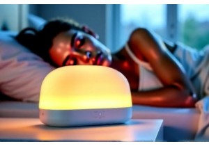 Sleep Aid Device Using Gentle Light Therapy for Deep Rest