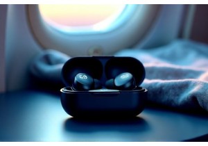 Best Wireless Earbuds for Travel Lightweight ANC and Long Battery Life