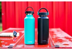 Hydro Flask Wide Mouth 40oz vs CamelBak Chute Mag Water Bottle Leak and Durability