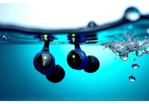OrientDeck Tech Tests Waterproof Bluetooth Earbuds Rated IPX8