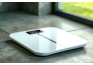 Smart Weight Scales with Multi User Support and Cloud Based Health Dashboards