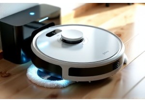 Ecovacs Deebot T20 Omni Review Self Cleaning Mop Pad and Auto Empty Dock Reliability Test