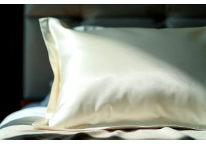 Mulberry Silk Pillowcases That Combine Beauty Wellness an...
