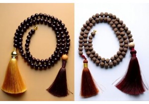 Vajra Seeds Stringing Materials Traditional Silk Versus Modern Elastic Options