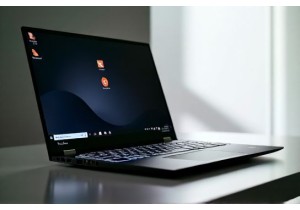 ThinkPad X1 Carbon Gen 12 Durability & Linux Dev Review